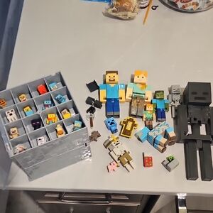 Minecraft Action Figure Playset - Blue and Green